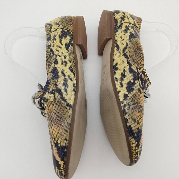 Donald Pliner Yellow Snakeskine Loafers Size 7 Flats Driving Moccasins Chain - Picture 4 of 9